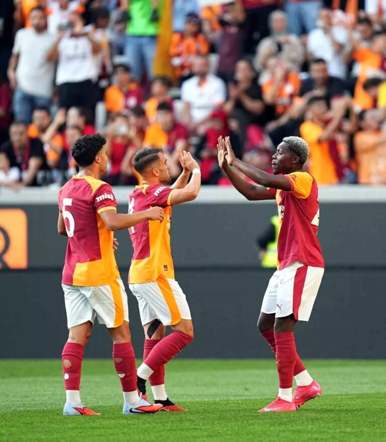 galatasaray-avusturya-kampinda-kazandi-56QQeCzm.jpg