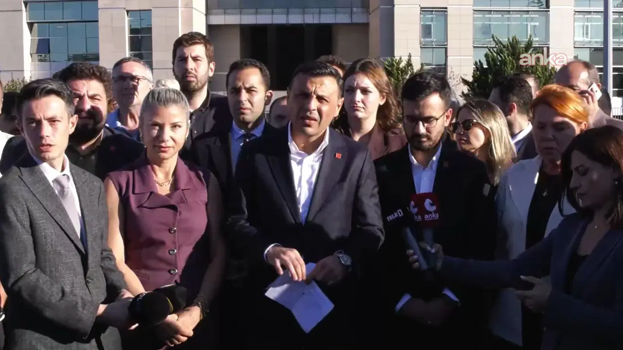 ozgur celikten bayrampasa aciklamasi belediye meclis uyeleri olumle tehdit edildi cdxriUZE