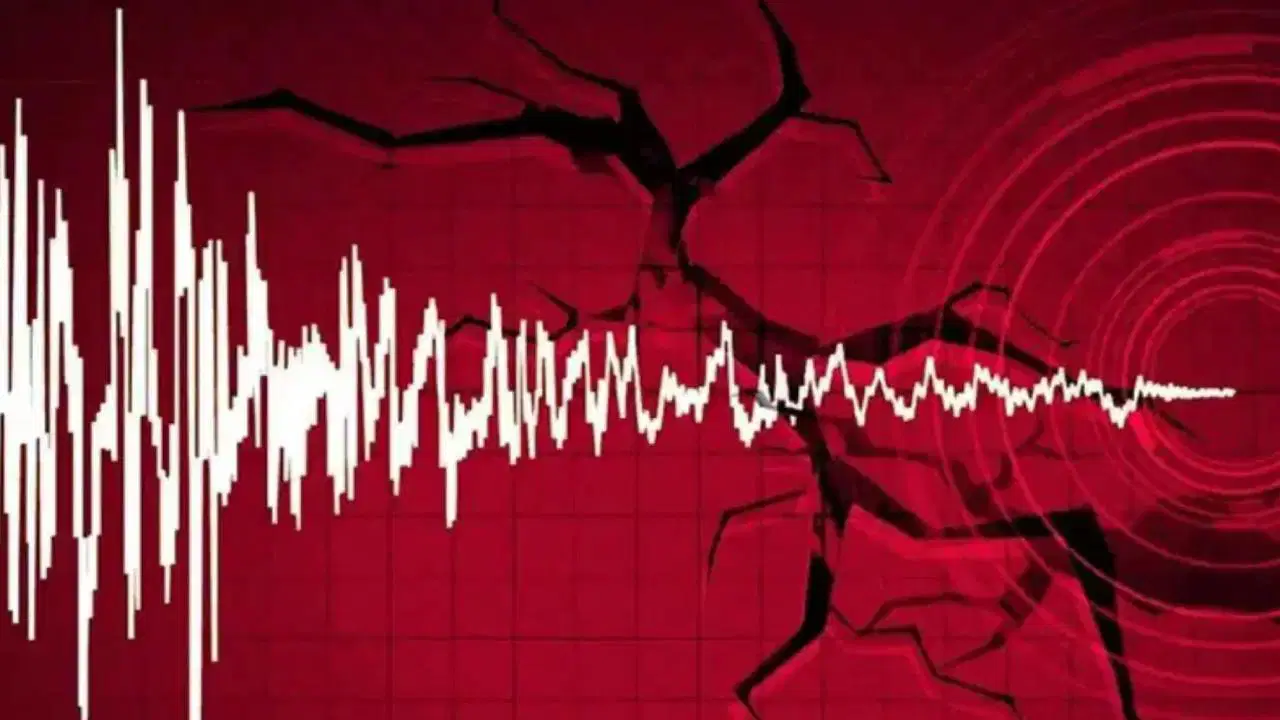 balikesir sindirgi gune yine depremle uyandi ydMFIVvm.jpg